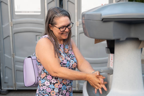Portable Toilet Options We Offer in Burns, TN